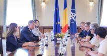 Stire din Cultură-Educație : GREVA CONTINUĂ și după discuția de la Cotroceni. Sindicatele nu au ajuns la niciun acord cu președintele Iohannis