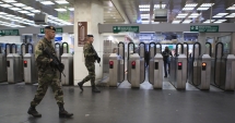 Stire din Actualitate : UPDATE / ALERTĂ PE AEROPORT! BĂRBAT ÎMPUȘCAT, după ce i-a luat arma unui militar