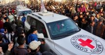 Stire din Eveniment : Hamas a anunţat numele ostaticilor care vor fi eliberaţi sâmbătă
