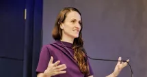 Stire din Politică-Administrație : Ministrul Oana Țoiu, la Washington: Consolidăm legăturile diplomatice cu Legislativul american