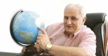 Stire din Eveniment : Dosarul RAFO-Carom: Tender, 12 ani și 7 luni de închisoare. Iancu, 14 ani