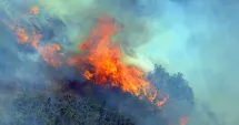 Stire din Actualitate : Alertă MAE pentru românii care merg în Italia. Cod portocaliu de incendii