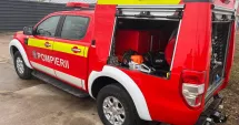 Stire din Eveniment : Persoană rănită după ce a fost prinsă sub o scară de beton în Ovidiu