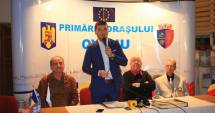 Stire din Politică-Administrație : Primarul George Scupra a inaugurat Centrul Cultural "Elena Roizen" în prezența a doi mari artiști