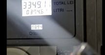 Stire din Eveniment : Un şofer a filmat cum pompa scoate aer în loc de combustibil, dar totuşi taxează! Reacţia ANPC după controlul efectuat