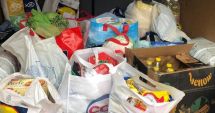 Stire din Social : Elevii de la Colegiul Pedagogic, alături de vârstnici