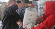 Stire din Social : Primăria Constanța redistribuie pachetele de la UE. Cine se grăbește poate prinde două cutii