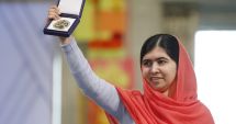 Stire din Actualitate : Pakistan: Malala Yousafzai, laureată a premiului Nobel pentru Pace, a revenit în orașul natal