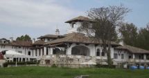 Stire din Cultură-Educație : Fostul palat regal de la Mamaia, surprins în paginile cărţii muzeografului Delia Roxana Cornea