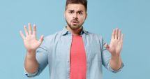 Stire din Sănătate : Palmele roşii pot indica probleme ale ficatului