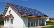 Stire din Economie : Panourile fotovoltaice, o alegere pentru independenţa energetică