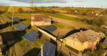 Stire din Economie : Panouri fotovoltaice pentru persoane vulnerabile. Încep înscrierile pentru REPowerEU cu finanțări de 100%