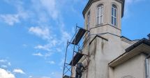 Stire din Politică-Administrație : Primăria comunei Pantelimon renovează biserica din localitate