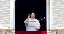 Prima apariție a Papei Francisc după operație. A rostit rugăciunea ‘Angelus’ în fața miilor de pelerini