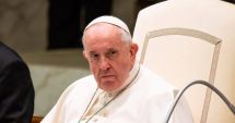 Stire din Actualitate : Vești bune de la Vatican! Papa Francisc a fost externat din spital și își va relua activitatea