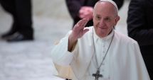 Papa cere bisericii să prioritizeze victimele abuzurilor și nu propria reputație