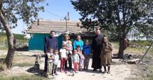 Stire din Social : Daruri de la Arhiepiscopie pentru nevoiași