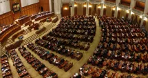 Stire din Politică-Administrație : Opoziţia pregăteşte două moţiuni simple împotriva miniştrilor de Externe şi al Apărării