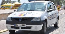 Stire din Eveniment : Parfumuri contrafăcute, de vânzare pe străzile din Costinești