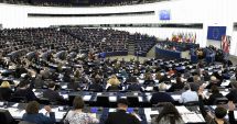 Stire din Actualitate : Parlamentarii europeni promit să respingă orice acord de Brexit fără o clauză tip "backstop"