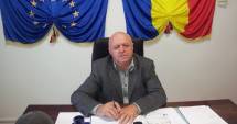 Stire din Politică-Administrație : "Parlamentarii ar trebui să-și limiteze mandatele și pentru ei"