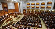 Stire din Politică-Administrație : Parlamentul va decide în ce locuri devine obligatorie purtarea măștilor