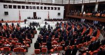 Stire din Actualitate : Parlamentul turc adoptă o lege controversată. Altercație  între deputați