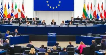 Stire din Actualitate : Parlamentul European reia lucrul la acordul comercial al UE cu SUA