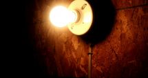 Stire din Social : Parlamentul a prelungit plafonarea prețurilor la energie și gaze