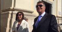 Stire din Actualitate : Klaus Iohannis, la slujba din prima zi de Paşte: "Sărbători cu pace tuturor"