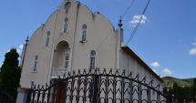 Stire din Eveniment : Pastor de 72 de ani, acuzat că a violat o fată de 15 ani, sub pretextul "practicilor spirituale"