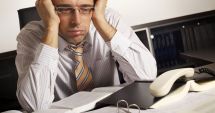 Stire din Economie : Patronii scapă de "calvarul" de a fi propriii salariați