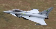 Stire din Eveniment : Patru avioane Eurofighter Typhoon au aterizat la Mihail Kogălniceanu