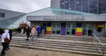 Stire din Actualitate : Aglomerație la centrul de vaccinare de la Pavilionul Expozițional Constanța