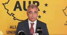 Stire din Politică-Administrație : Senatorul Petrișor Peiu, de la AUR: Dacă nu participăm la guvern, nu îl votăm