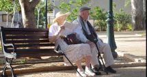 Câți pensionari erau înregistrați în luna martie, în România