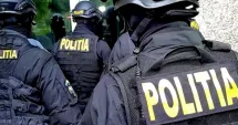 Stire din Eveniment : Contrabandă cu aur și proxenetism. Percheziții masive în București și împrejurimi
