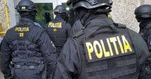 Stire din Eveniment : Peste 40 de lingouri de aur şi argint, confiscate în urma unor percheziţii la traficanţi de ţigarete