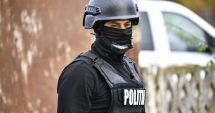 Stire din Eveniment : Constanţa. Doi bărbaţi, reţinuţi după ce au introdus în ţară 11 kilograme de canabis printr-o firmă de curierat