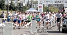 Stire din Sport : Peste 12.000 de alergători, la startul Semimaratonului București