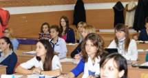 Stire din Cultură-Educație : Peste 100 de elevi și-au prezentat planurile de afaceri