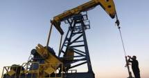 Stire din Economie : Cotația petrolului a scăzut la cel mai redus nivel din 2010 pe bursa din New York