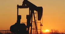 Stire din Economie : Prețul petrolului, sub pragul psihologic de 40 dolari barilul