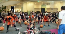 Stire din Sport : Demonstrații de baschet oferite de CS Phoenix, la Maritimo