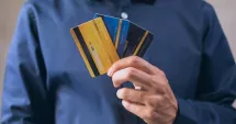 Stire din Social : Sfaturi pentru a-ți proteja scorul de credit în momente de dificultate financiară