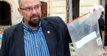 Stire din Eveniment : Cristian Popescu Piedone, arestat în dosarul "Colectiv"