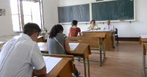 Stire din Actualitate : Prins la Bacalaureat cu o cameră video ascunsă în pix. Candidatul eliminat are peste 30 de ani