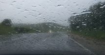 Atenție șoferi! Ploaie torențială pe A2 între Lehliu și Vâlcele