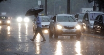 Stire din Social : METEOROLOGII AVERTIZEAZĂ: UN NOU VAL DE CANICULĂ PESTE ROMÂNIA, URMAT DE PLOI ȘI VIJELII ÎN TOATĂ ȚARA!