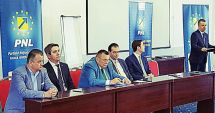 Stire din Politică-Administrație : PNL caută soluții pentru ca primarii să nu mai fie aduși la stadiul de milogi